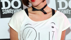 Woman Allison Scagliotti