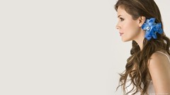 Woman Alyssa Milano Actress