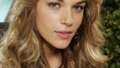 Woman amanda righetti faces