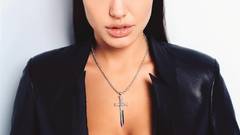 Woman Angelina Jolie