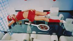 Woman Anna Kournikova