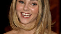 Woman annasophia robb Actress