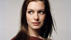 Woman anne hathaway