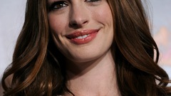 Woman anne hathaway