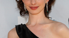 Woman anne hathaway