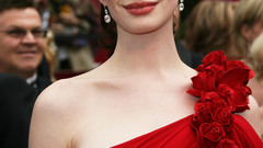 Woman anne hathaway Actress