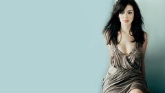 Woman anne hathaway Actress