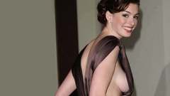Woman anne hathaway sideboobs