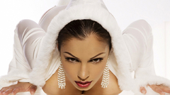 Woman Aria Giovanni tan