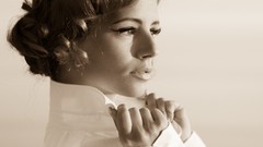 Woman Ariel Piper Fawn