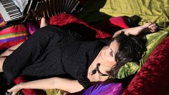 Woman artist brunettes katie melua singers musicians