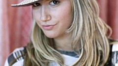 Woman artist Celebrity ashley tisdale brunettes