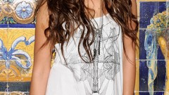 Woman artist Celebrity ashley tisdale brunettes