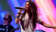 Woman artist Celebrity ashley tisdale brunettes