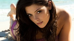 Woman ashley greene