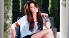 Woman ashley tisdale brunettes models