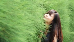 Woman asians bangs hedges