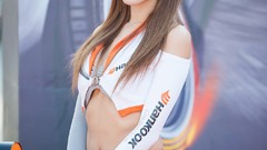 Woman asians bangs models Korean Heo Yoon Mi