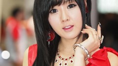 Woman asians bangs models Korean Hwang Mi Hee