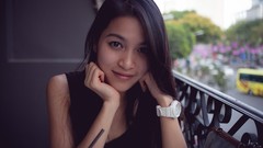 Woman asians black hair