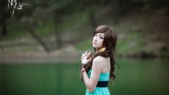 Woman asians brunettes