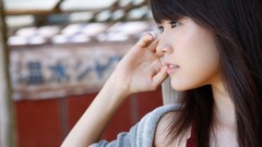 Woman asians brunettes bangs