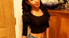 Woman asians denim shorts