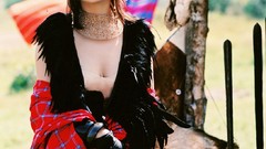 Woman asians Leah Dizon