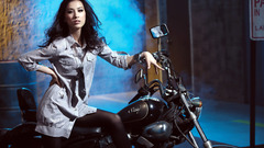 Woman asians motorbikes
