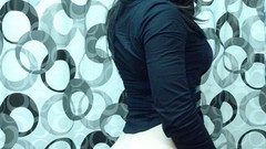 Woman ass curved brunettes