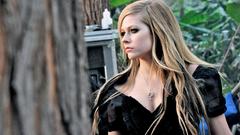 Woman Avril Lavigne