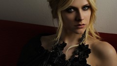 Woman Avril Lavigne blondes