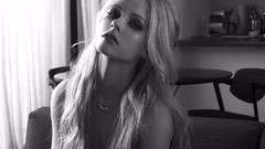 Woman Avril Lavigne blondes grayscale