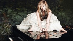 Woman Avril Lavigne dress