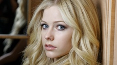 Woman Avril Lavigne singers