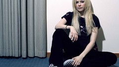 Woman Avril Lavigne singers