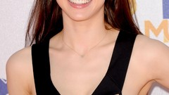 Woman Awards mtv brunettes june alexandra daddario