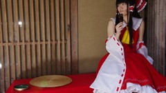Woman bangs hakurei reimu touhou miko cosplay video games 