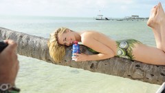 Woman Beaches Actress blondes smiling yvonne strahovski nude 