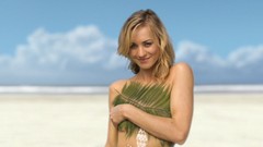 Woman Beaches blondes yvonne strahovski body painting