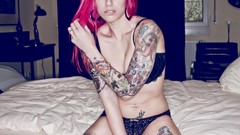 Woman beds tattoos lingerie redheads