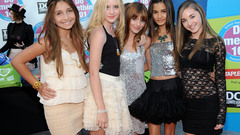 Woman bella thorne Rachel