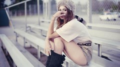 Woman bench hats Jewelry Shorts rings sitting bracelets boots 