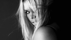 Woman Billie Piper monochrome