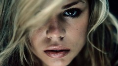 Woman Billie Piper Rose Tyler