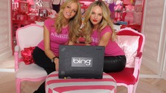 Woman bing models candice swanepoel Victorias Secret
