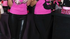 Woman bing models candice swanepoel Victorias Secret