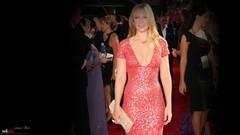 Woman black background anna torv Vignette