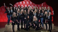 Woman blondes adriana lima