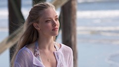 Woman blondes amanda seyfried